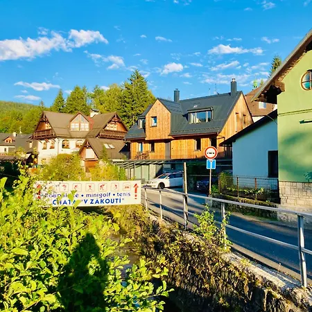 702 Harrachov