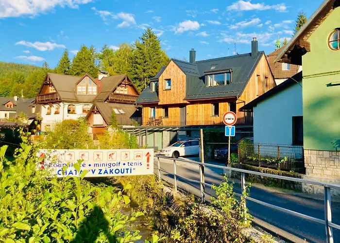 702 Harrachov